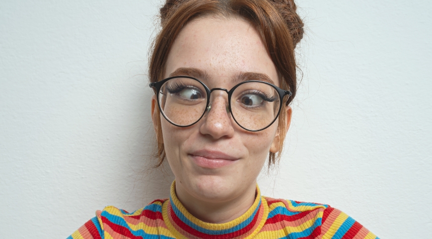 3 Crazy Eye Tricks: Weird Things People Do with Their Eyes